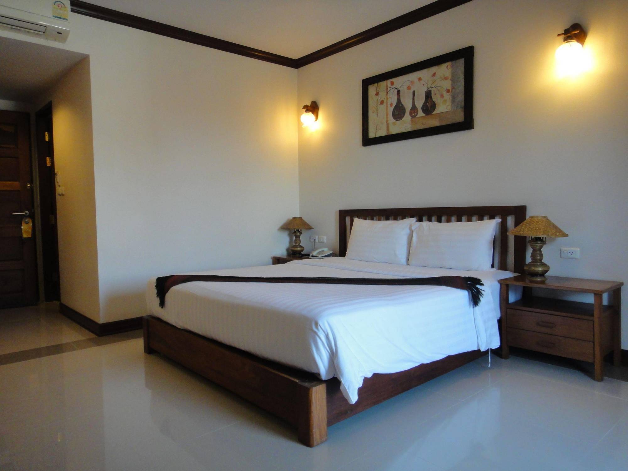 Baankhun Chiang Mai Hotel Exterior foto